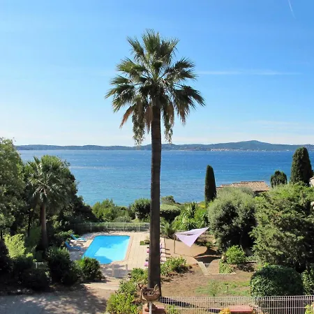 Holiday Gustal * La Nartelle